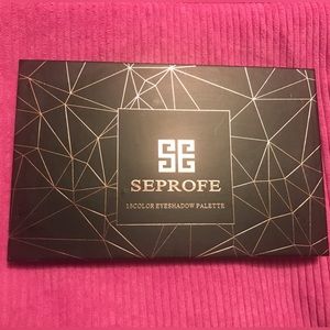 Seprofe Eyeshadow palette